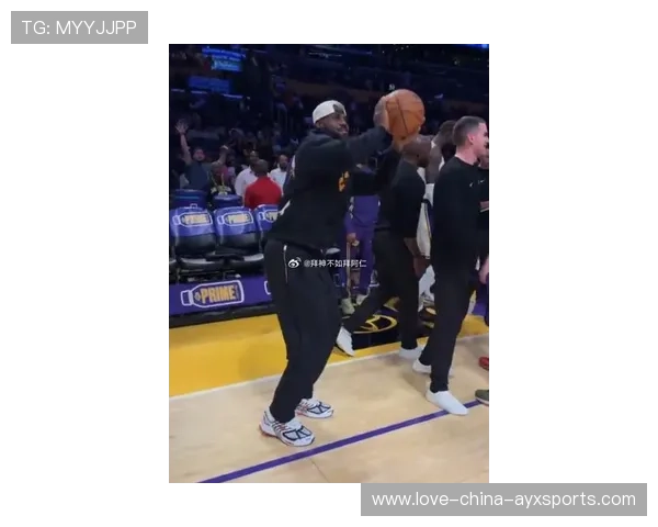 NBA詹姆斯三分耐力训练稳提升——打造你的神准三分线 NBA詹姆斯三分耐力训练稳提升——打造你的神准三分线
